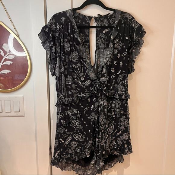IRO Black Sheer Paisley Ruffle Romper Sz 8 - Picture 1 of 10
